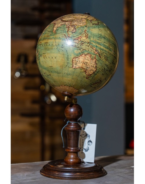 LUDWIG JUL HEYMANN GLOBE