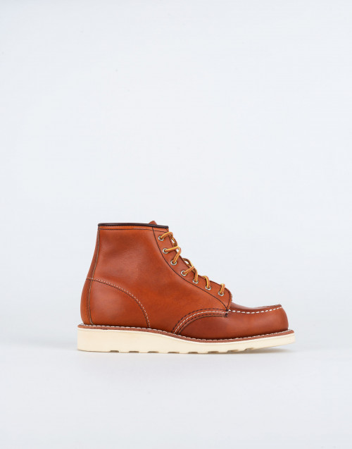 Classic Moc boot in brown leather